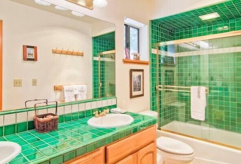 Scenic Wonders Coyote Creek 3 Bedrooms