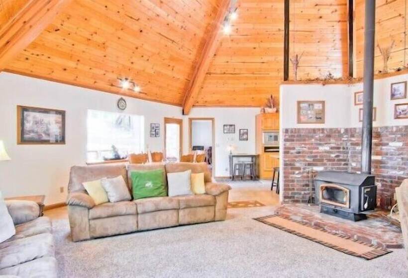 Scenic Wonders Coyote Creek 3 Bedrooms