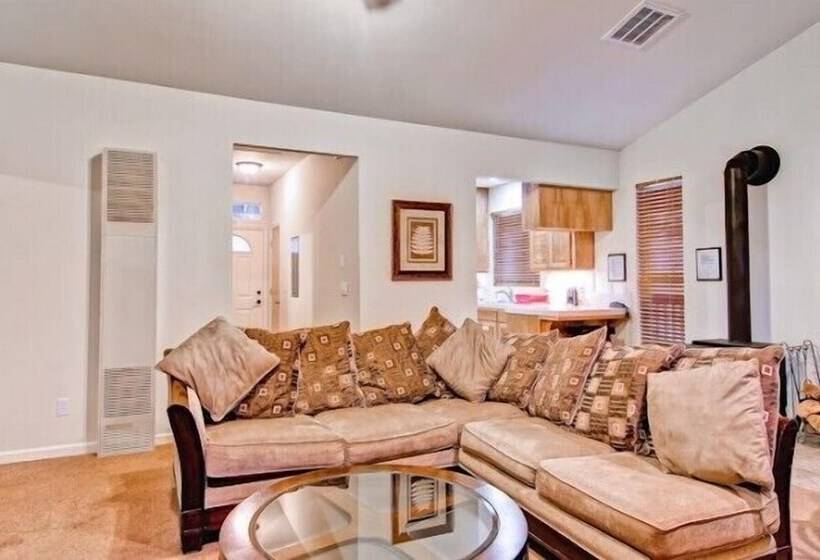 Scenic Wonders Eagles Nest 2 Bedrooms