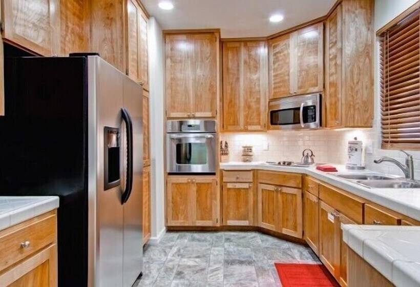 Scenic Wonders Eagles Nest 2 Bedrooms