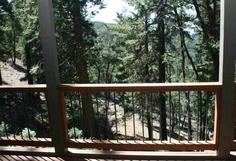 Scenic Wonders Falcon S Nest 3 Bedrooms