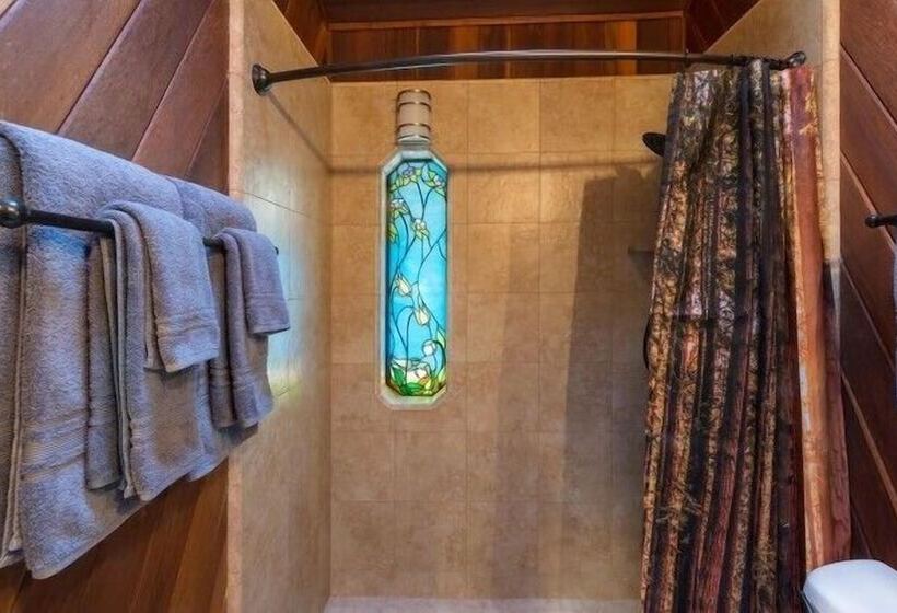 Scenic Wonders Four Seasons 3 Bedrooms