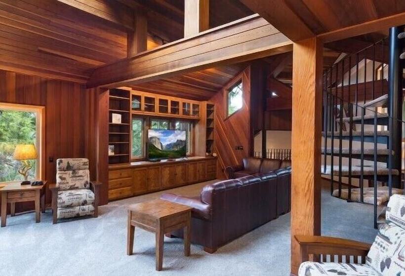 Scenic Wonders Four Seasons 3 Bedrooms