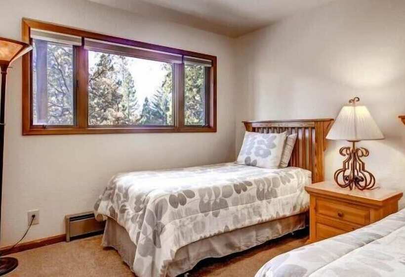 Scenic Wonders Muir House 3 Bedrooms