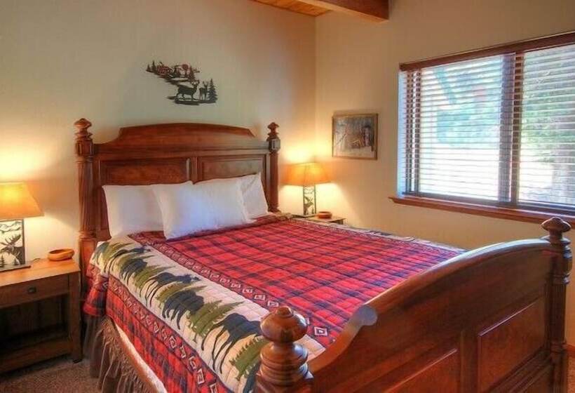 Scenic Wonders Mystic View 3 Bedrooms