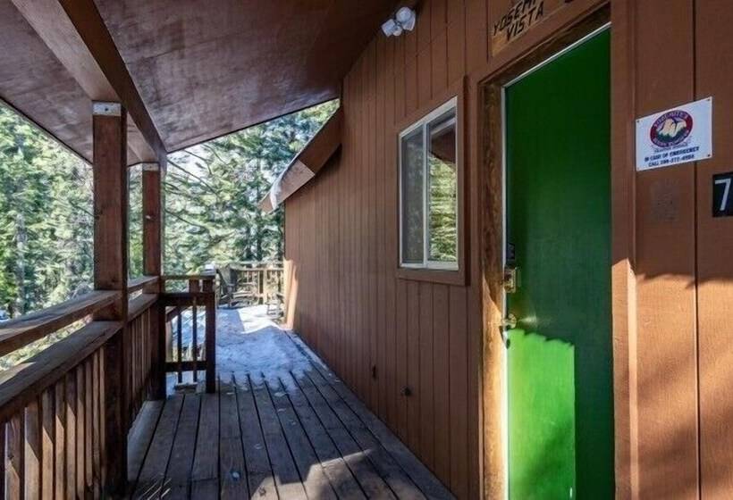 Scenic Wonders Yosemite Vista 3 Bedrooms