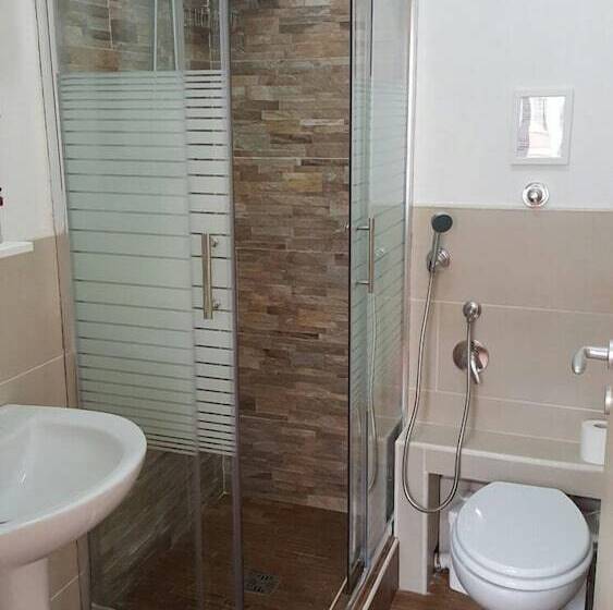 Al Ponte Del Papa B&b