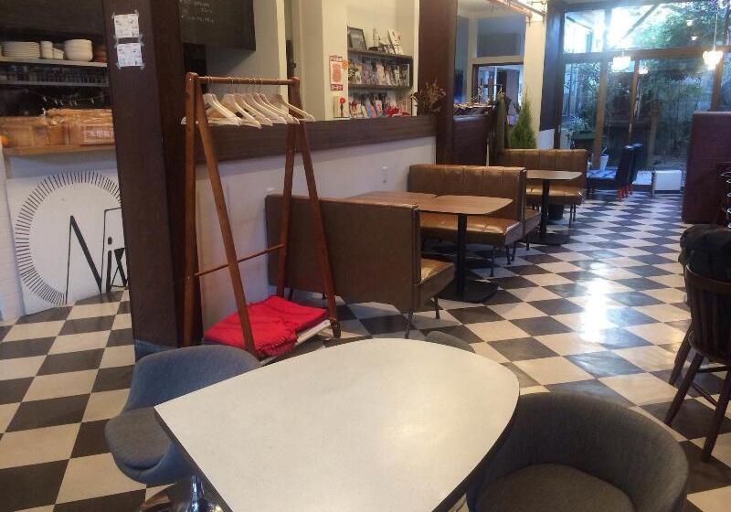 ユースホステル Cafe & Guest House Nagonoya