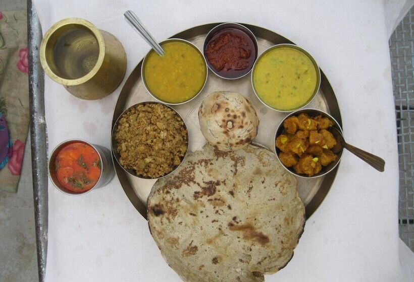 فندق صغير Chhotaram Prajapat Homestay