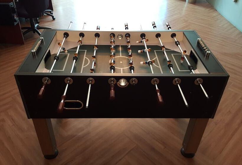 هاستل International Students Residence