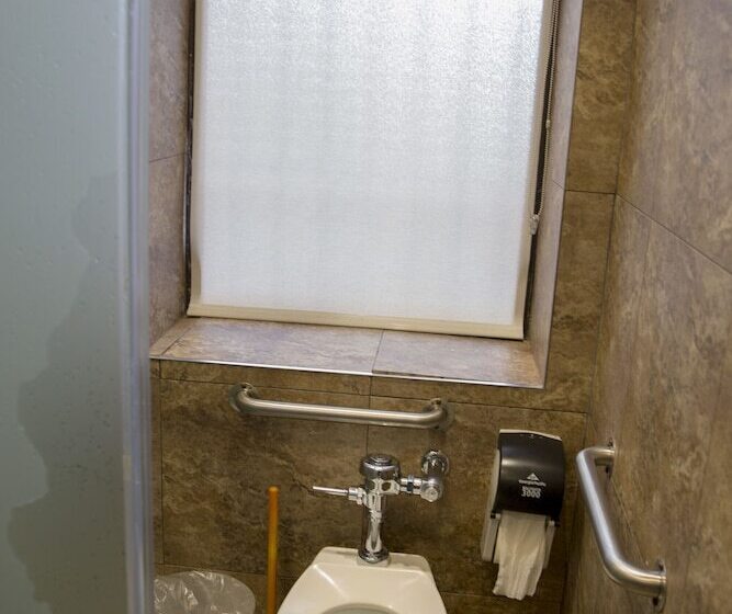 هاستل International Students Residence