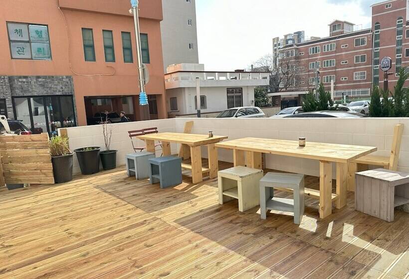 הוסטל Slow Citi Guest House