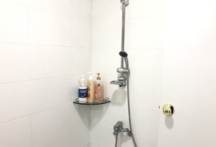 הוסטל Slow Citi Guest House