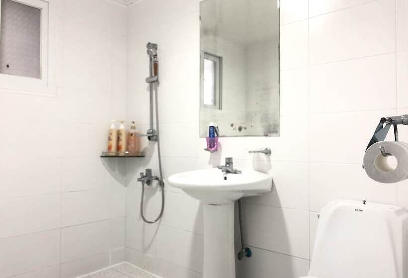 הוסטל Slow Citi Guest House