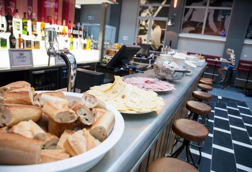 ユースホステル St Christopher S Budget Hotel Paris   Gare Du Nord