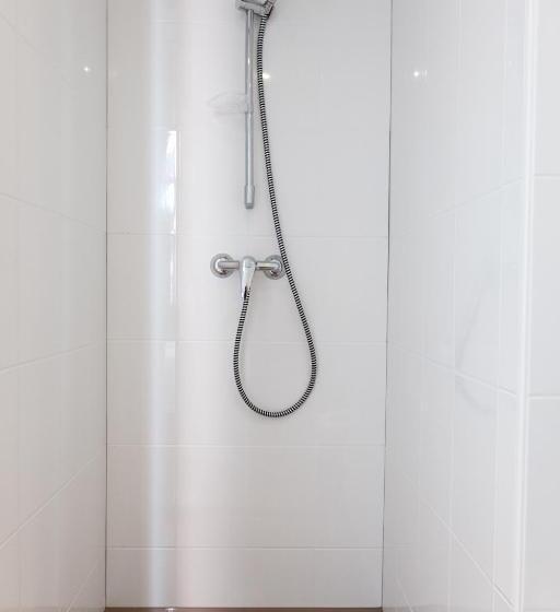 ユースホステル St Christopher S Budget Hotel Paris   Gare Du Nord