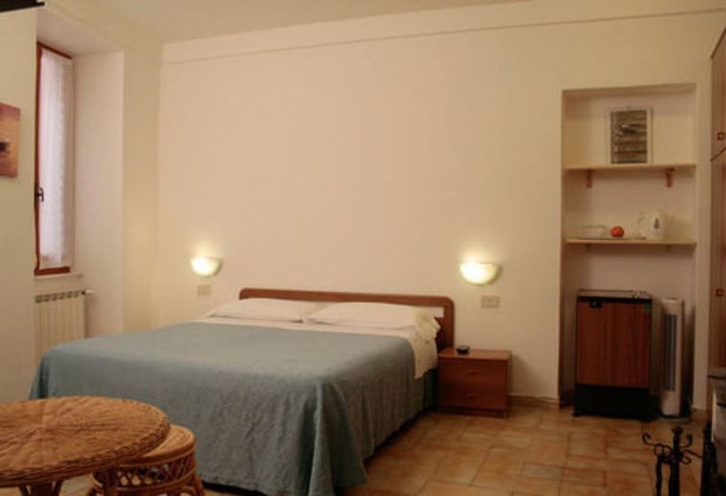 Appartamenti E Camere Edi