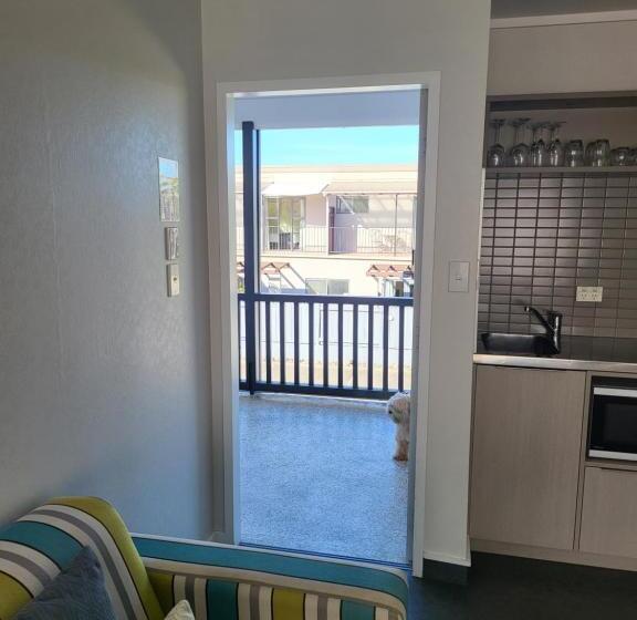 Asure Destiny On Fitzherbert Motel