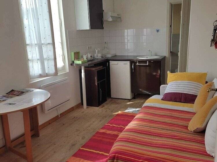 B&b Le Miroir Aux Fées Bordeaux