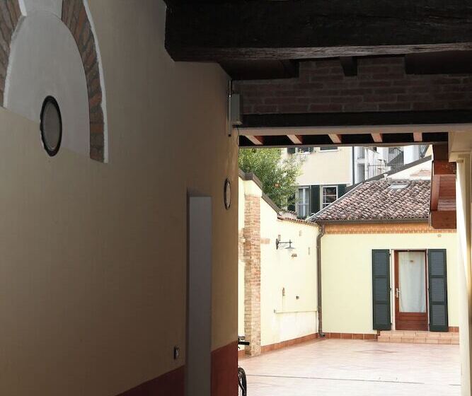 مبيت وإفطار Antico Residence