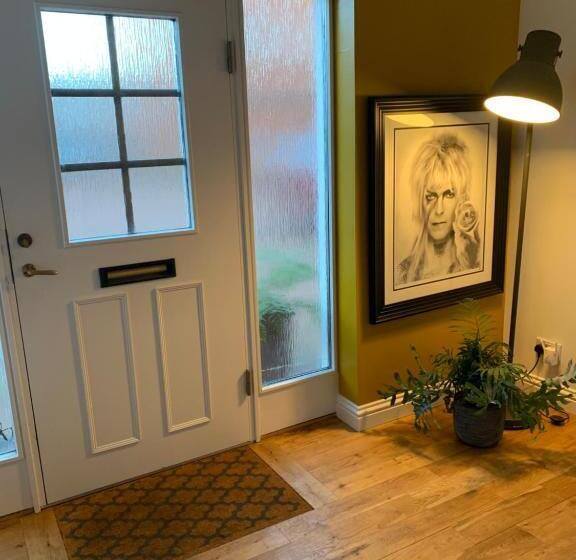 민박 Firbank Lodge