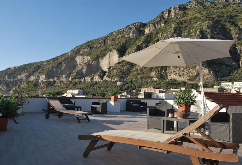 住宿加早餐  La Pennichella Sorrentina Relais