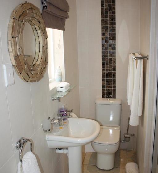 مبيت وإفطار Somerset Lodge