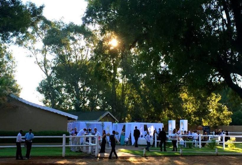 ベッドアンドブレックファースト Warm Karoo