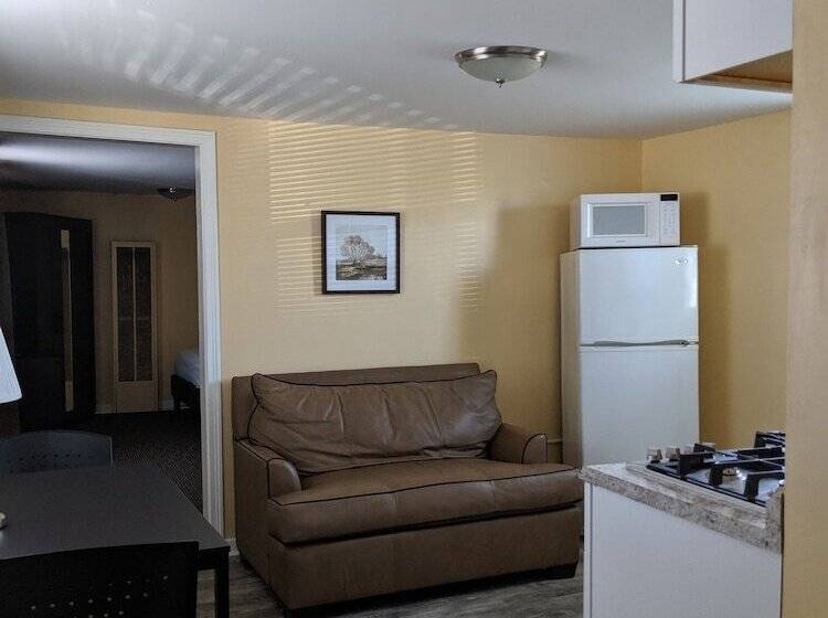 Clarence Inn Extended Stay