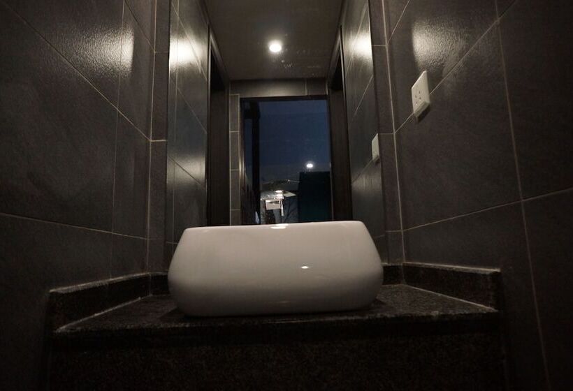 Guilin Central Wada Hostel