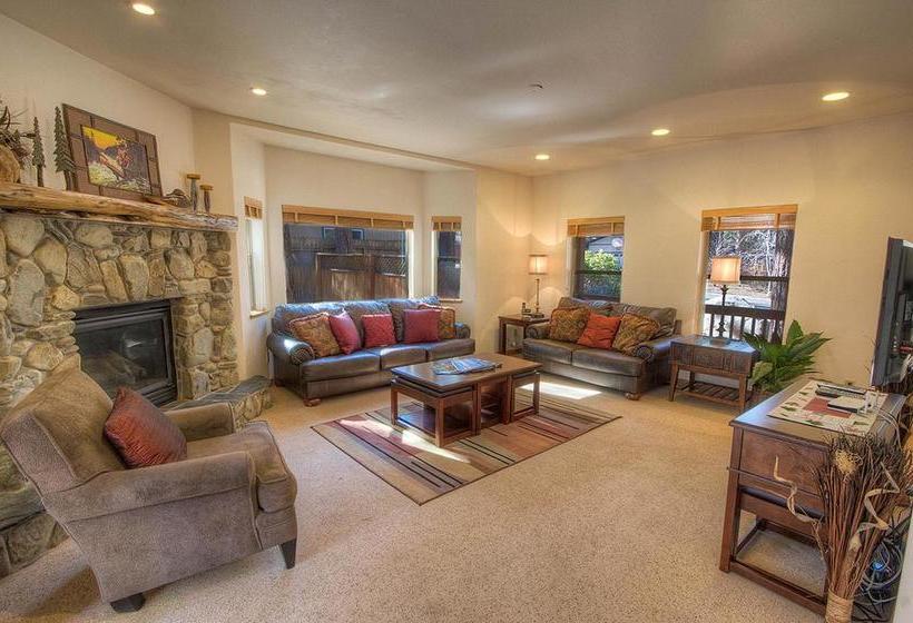 酒店 Angora Lake Road Holiday Home