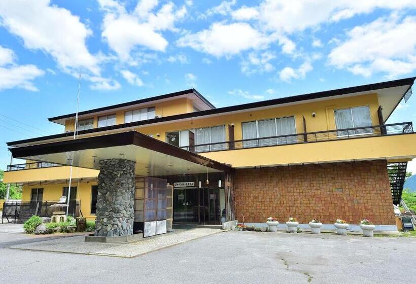 בית מלון כפרי Alpine Route