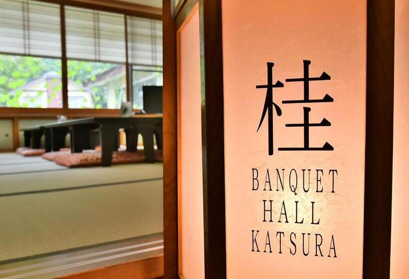 בית מלון כפרי Alpine Route