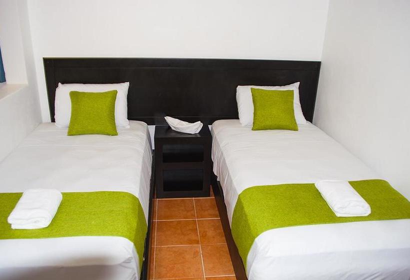 Отель Arrecifes Costamaya