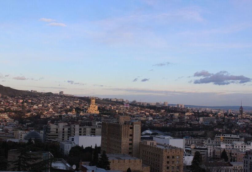 هتل Astoria Tbilisi
