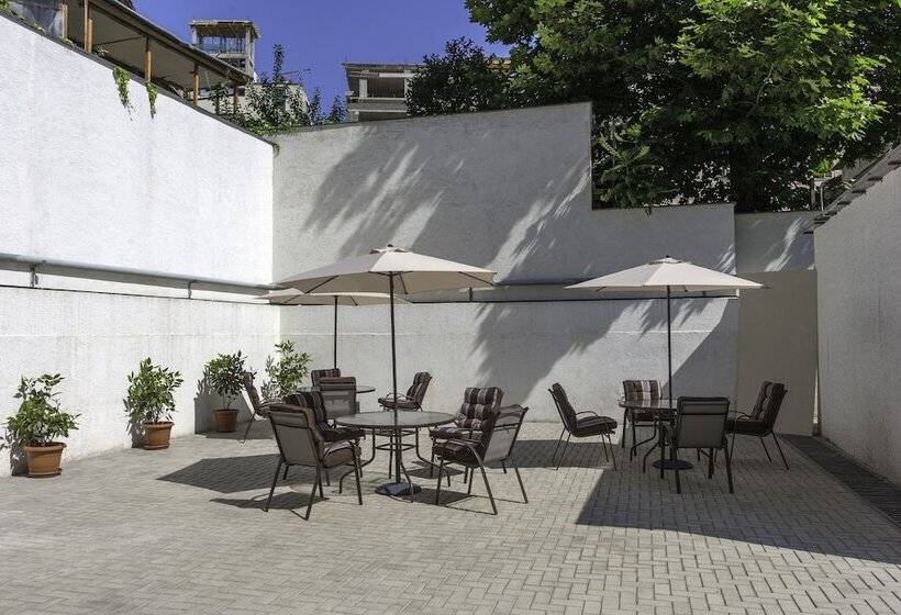 هتل Astoria Tbilisi