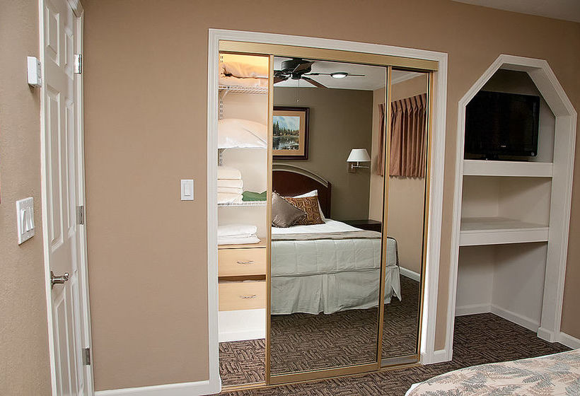 酒店 Beachcomber Inn