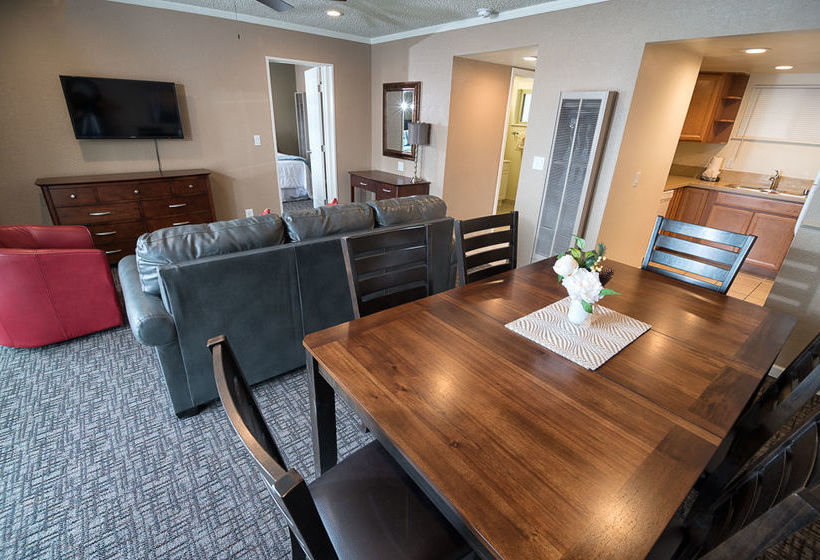 酒店 Beachcomber Inn