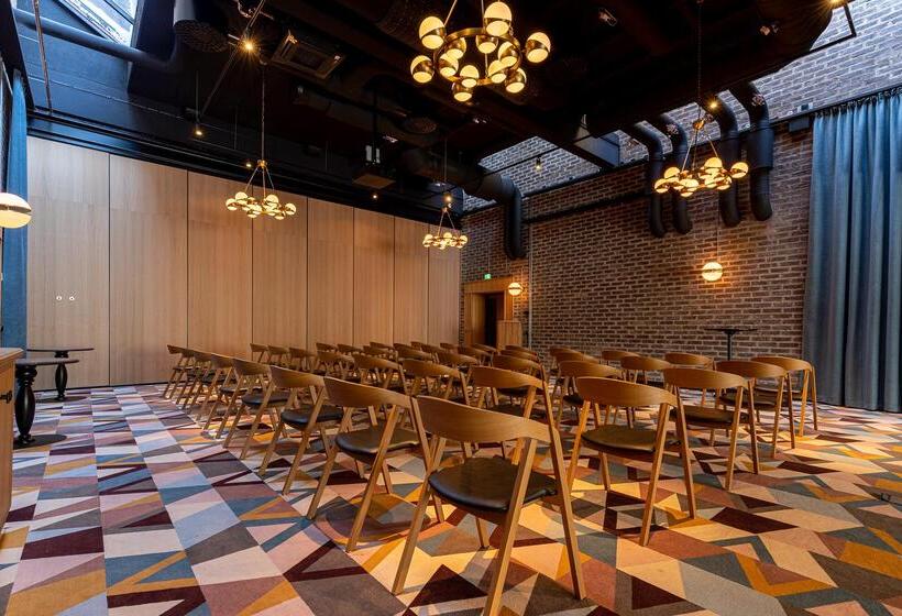 فندق Ellery Beach House