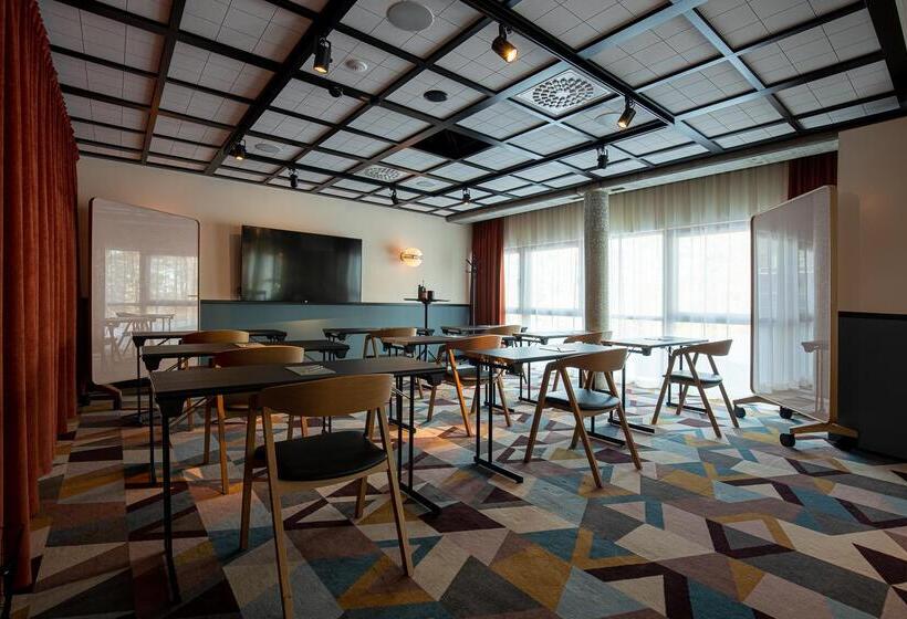 فندق Ellery Beach House