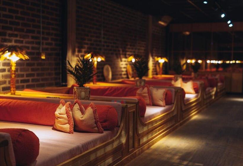 فندق Ellery Beach House