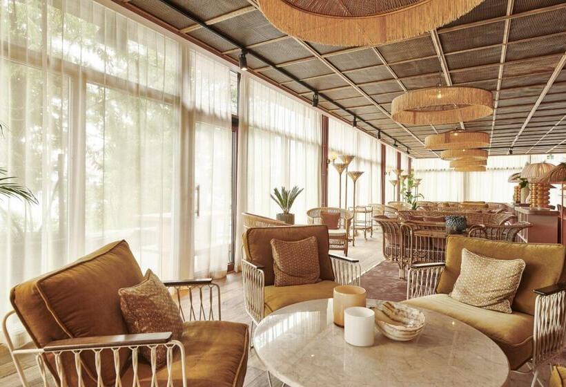 فندق Ellery Beach House