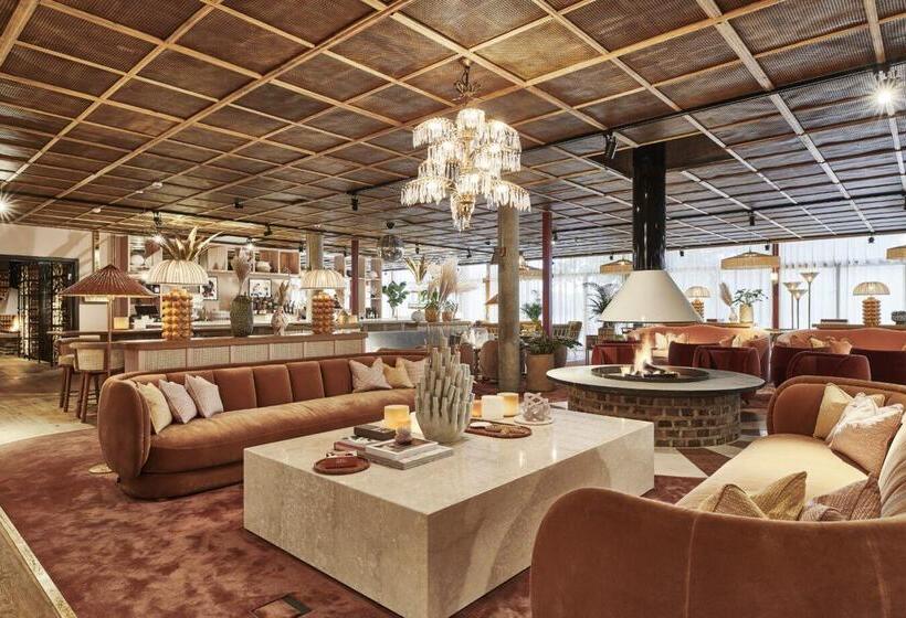 فندق Ellery Beach House