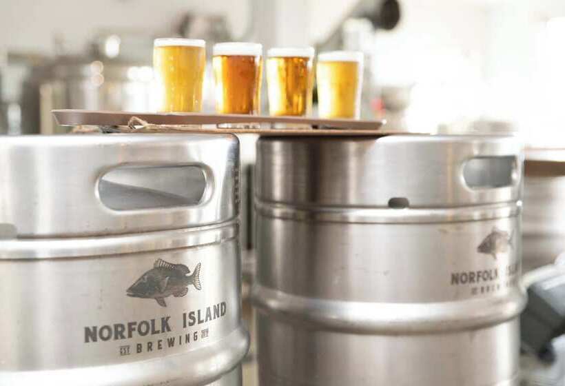 هتل Castaway Norfolk Island