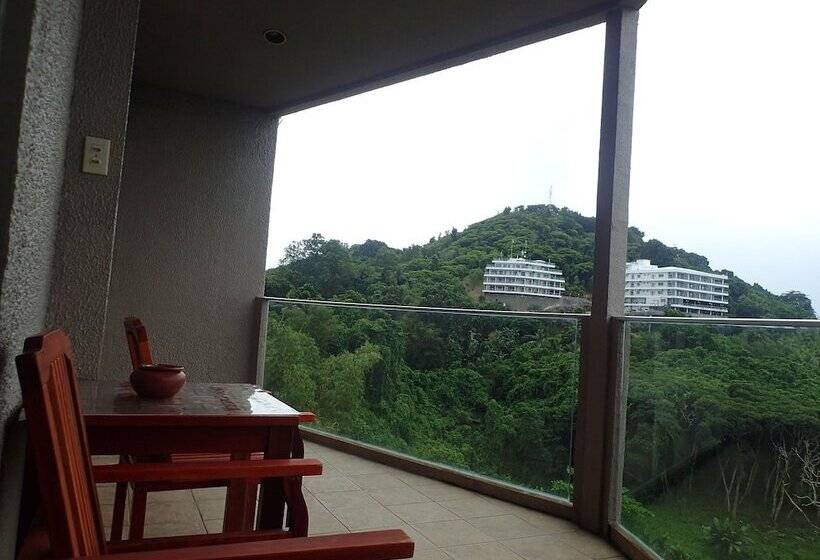 هتل Cliffside View