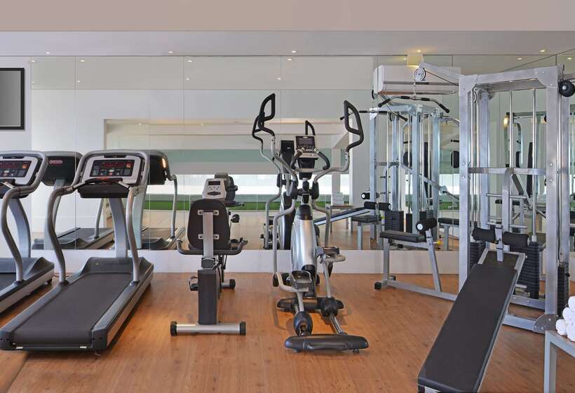 فندق Country Inns & Suites By Radisson Manipal