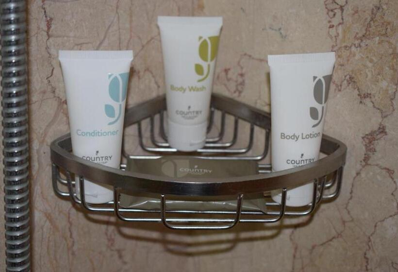 בית מלון כפרי Country Inns & Suites By Radisson Manipal