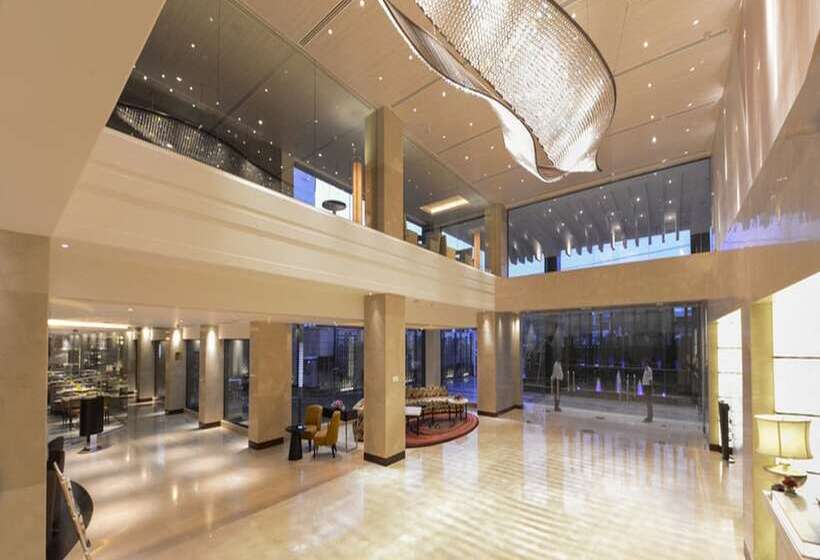 هتل Grand Mercure Agra