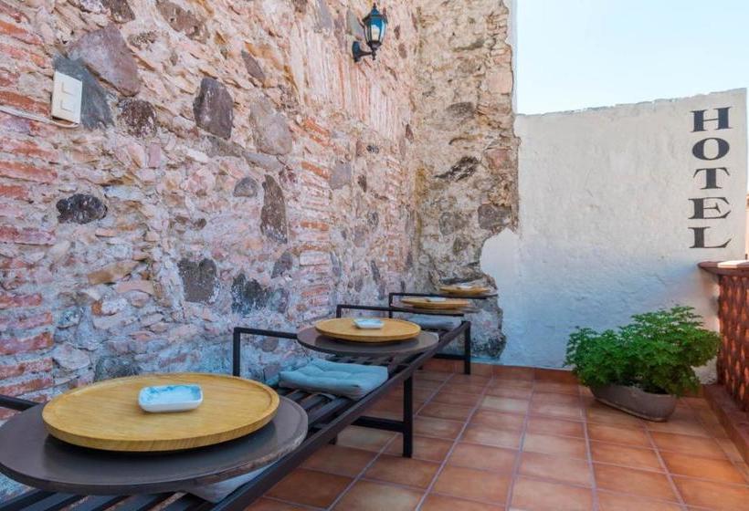 Отель Damiana Boutique