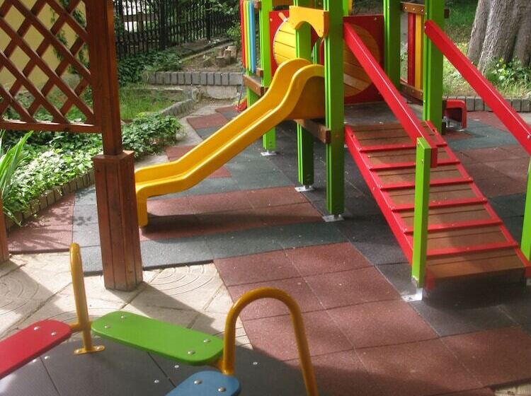 בית מלון כפרי Estreya Palace & Residence